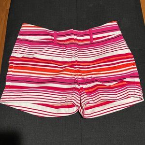 New York & Company multi-color 4-inch shorts size 6